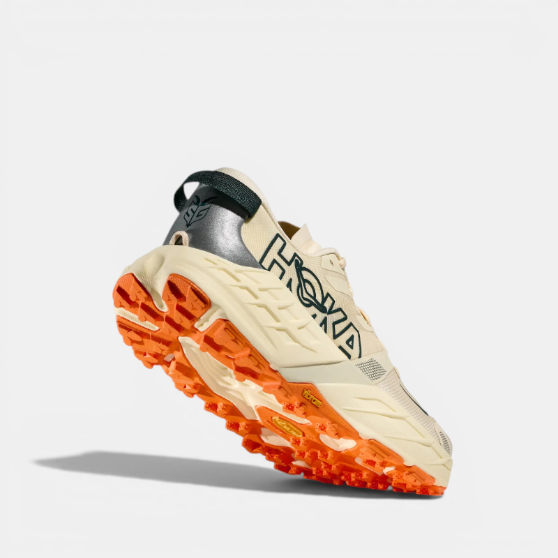 Hoka Speedgoat 7