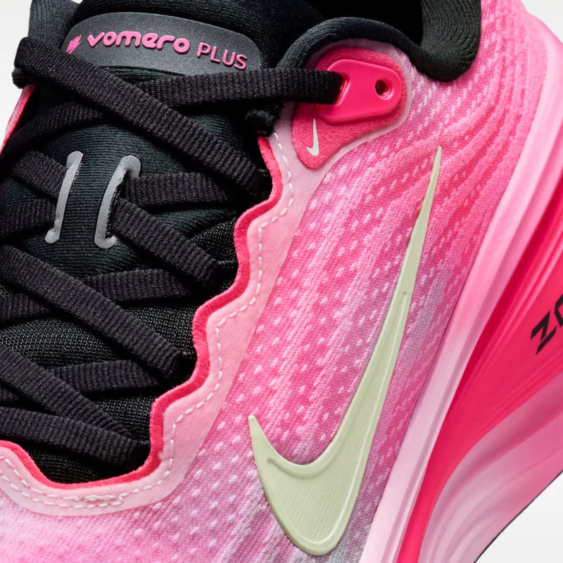 Vomero Plus Hyper Pink