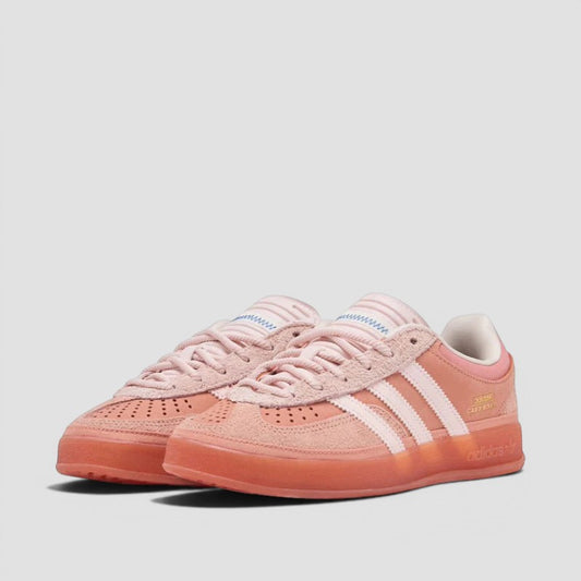 Gazelle Indoor 'Cabo Rojo'